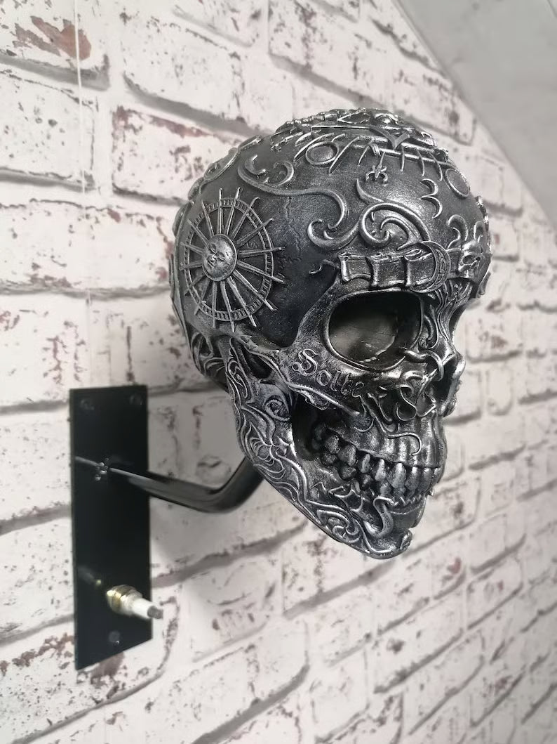 GearThrone™ | Din jacka förtjänar en tron, inte en stolskarm